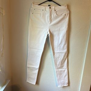 GAP True Skinny Jeans